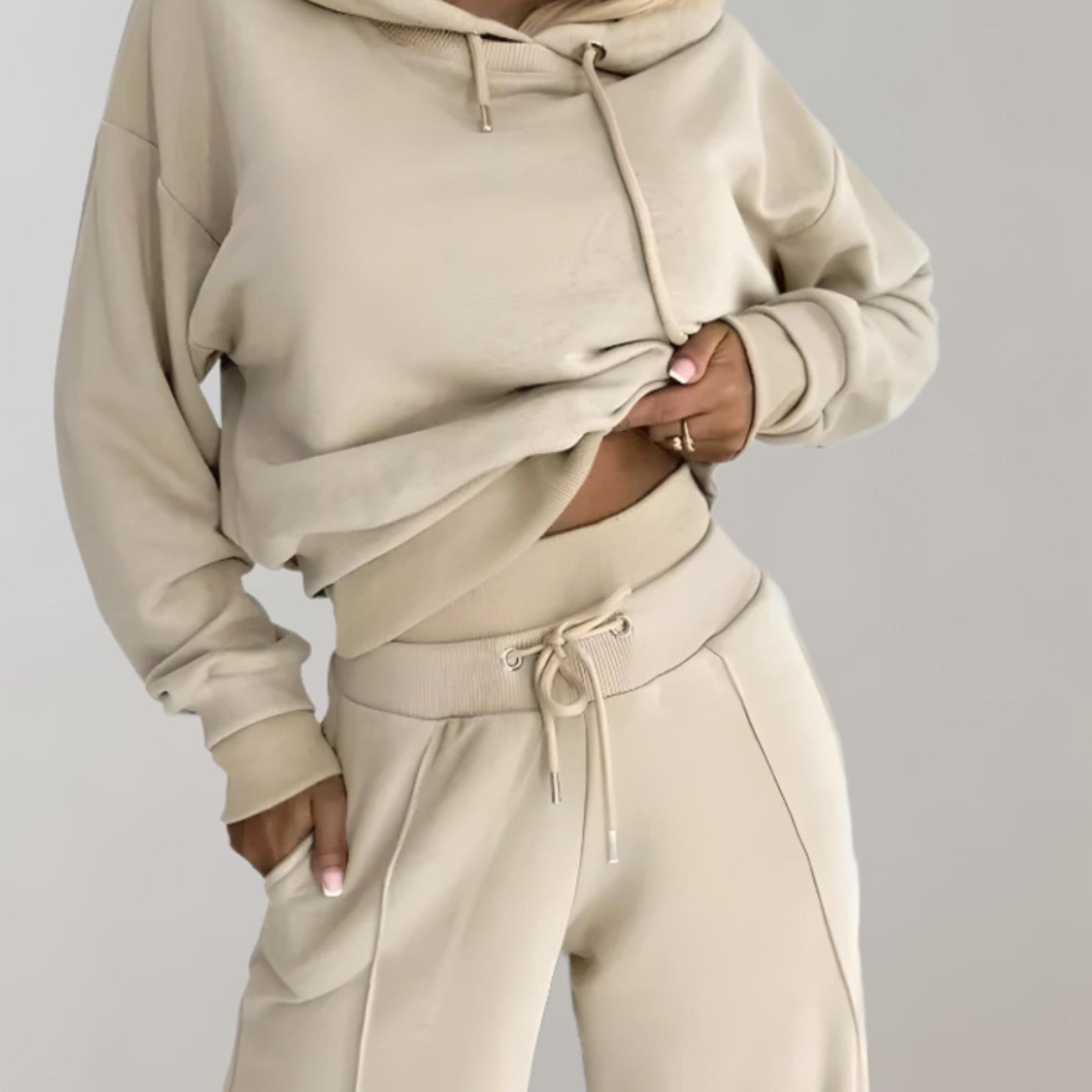 AVA JOLENE | 2-PIECE TRACKSUIT SET FOR WOMEN