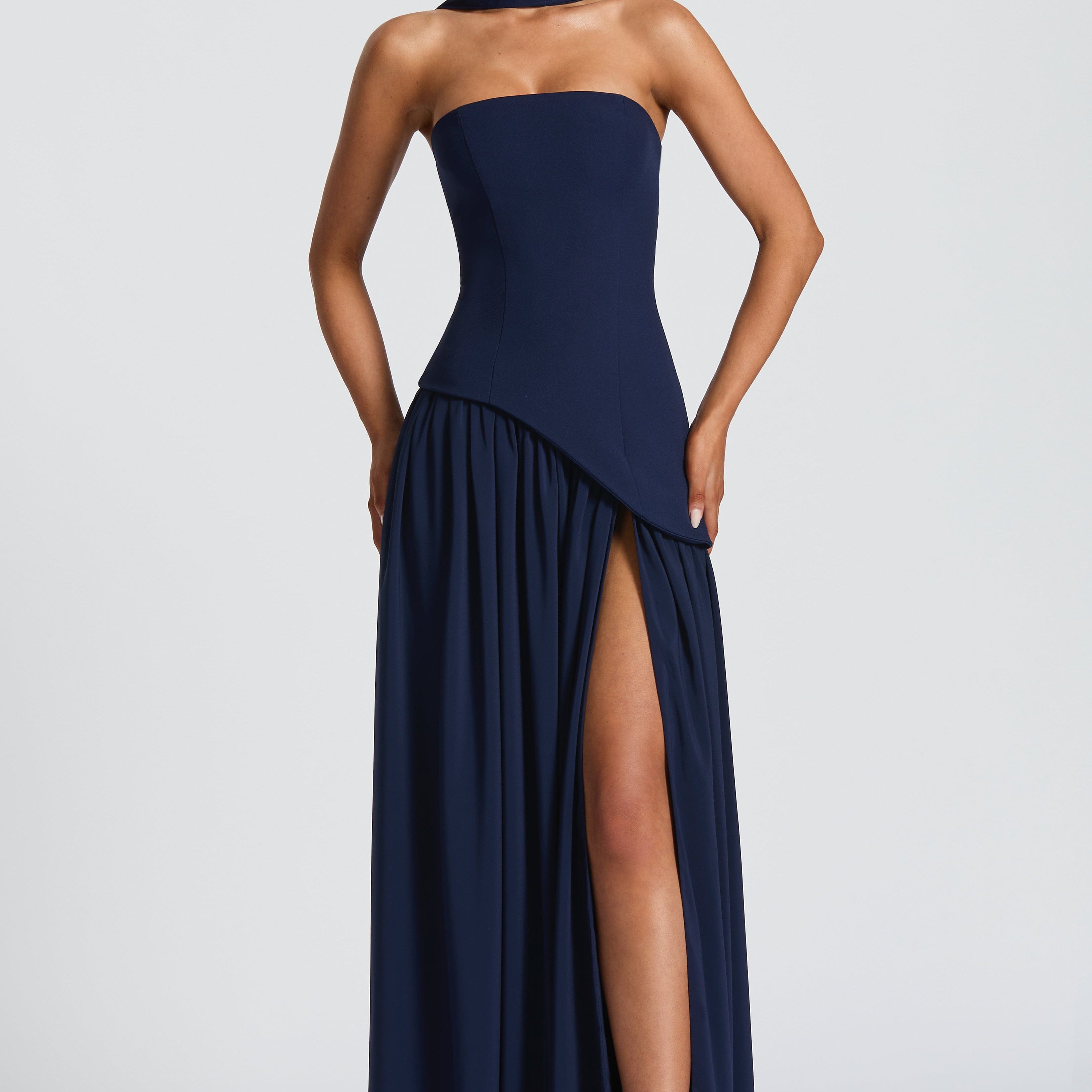 AVA JOLENE | STRAPLESS MAXI DRESS WITH THIGH SLIT FOR WOMEN