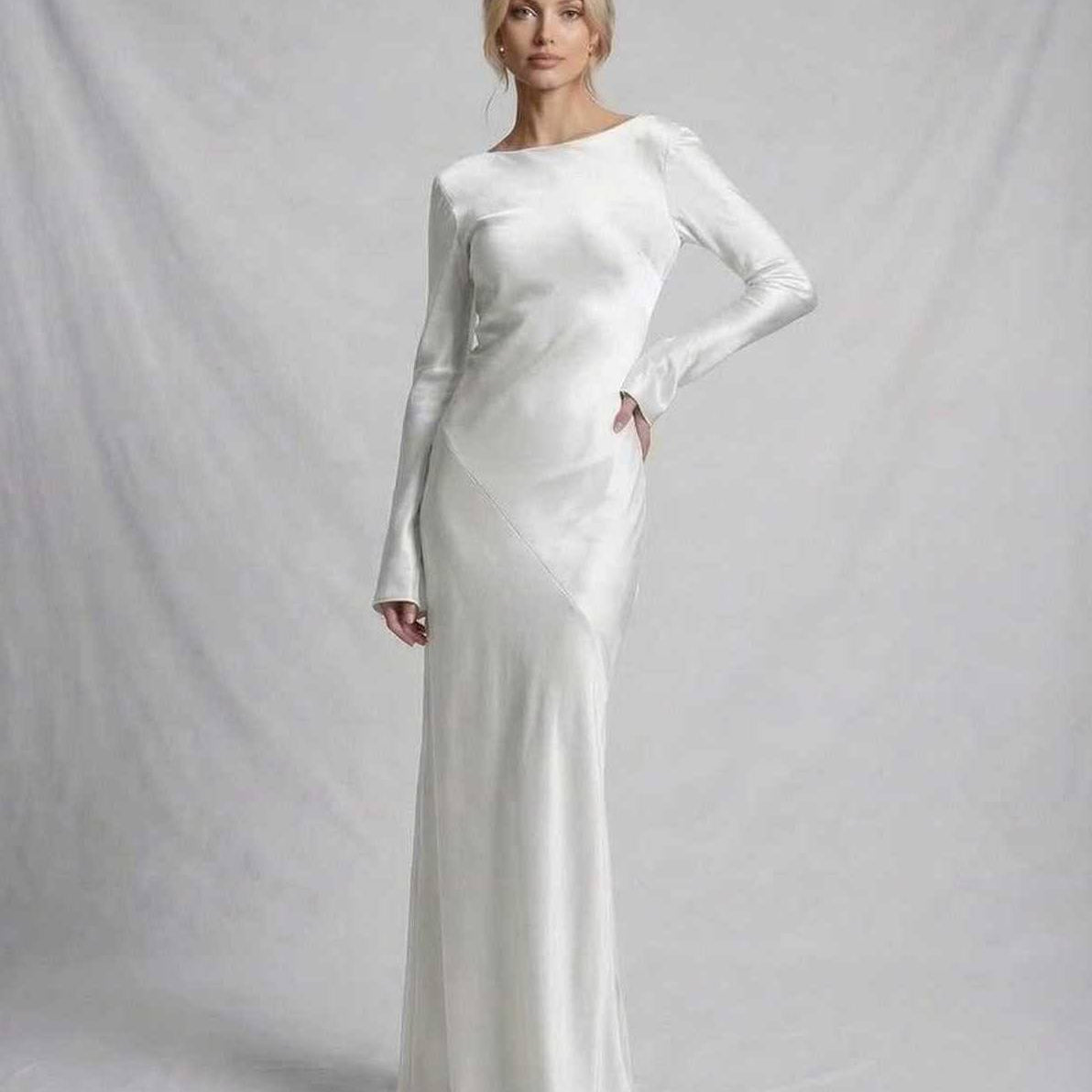 AVA JOLENE | WHITE LONG SLEEVE SLIM MAXI DRESS FOR WOMEN