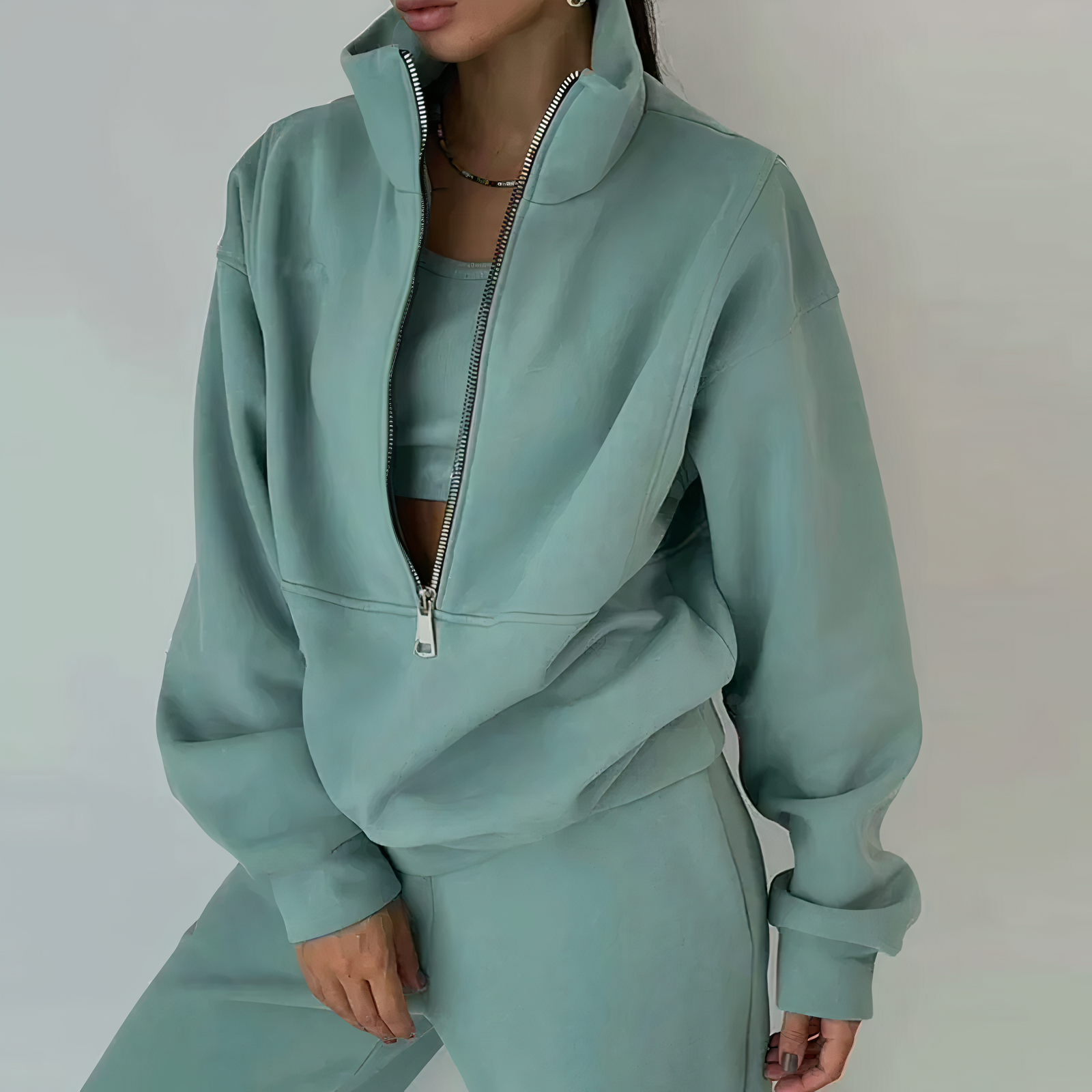 AVA JOLENE | HALF-ZIP TRACKSUIT SET FOR WOMEN
